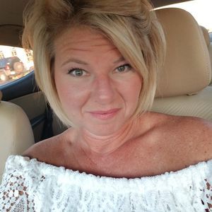 Meet your Posher, Shelly